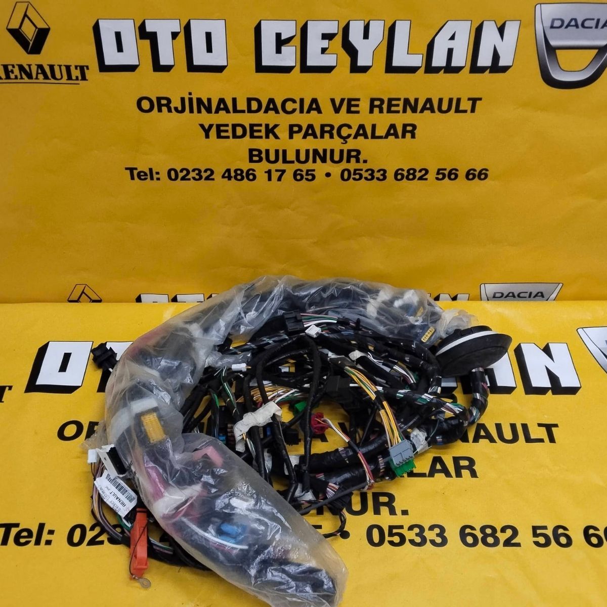 240184061R Duster Torpido Tesisatı Sıfır Orijinal