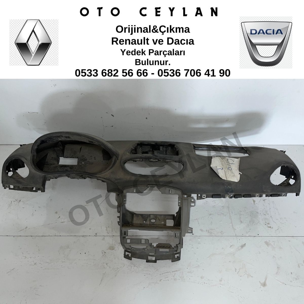 Clio 3 Göğüslük Çıkma Orjinal