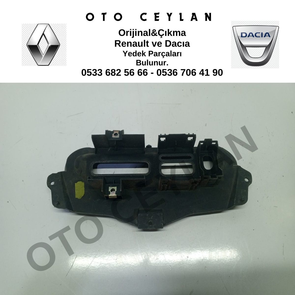 7700840697 Megane Radyo Teyip Gösterge Çerçevesi Orijinal Çıkma