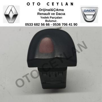 7700435867 Megane Dörtlü Flaşör Düğmesi Orijinal Çıkma