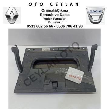 Duster 2022 Torpido Kapağı Çıkma Orjinal