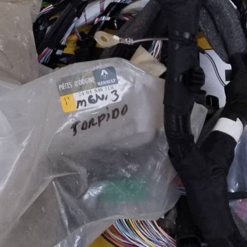240184831R Megan III Torpido Tesisatı Sıfır Orjinal