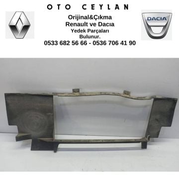 7700302827 Radyatör Üst Davlumbazı Çıkma Orijinal