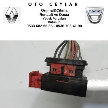 8200228108 Kango 1 Isıtıcı Fan Regülatörü Kablolaması Orijinal Çıkma