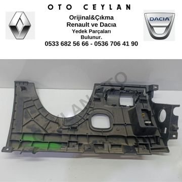 Megan 2 Torpido Sol Alt Kapağı Çıkma Orjinal