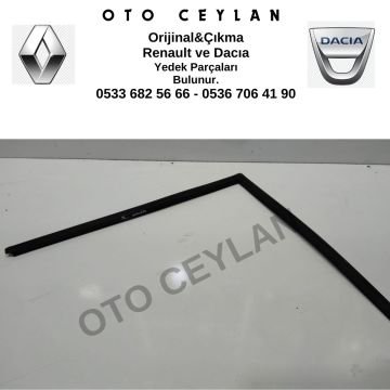 7702189049 R9 R11 Arka Kapı Cam Fitili Dış Sağ Sıfır Orijinal