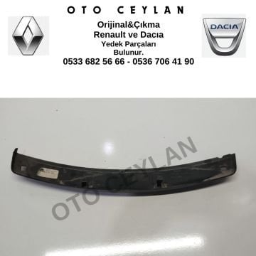8200214965 Megane 2 3.Stop Arka Kapağı Orijinal Çıkma