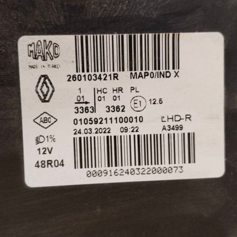 260103421R FAR ON SIYAH SAG CLIO IV HB 16-(HAFİF DEFOLU)
