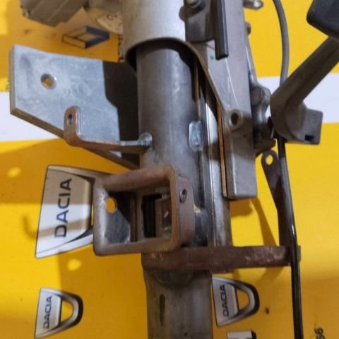 488105110R CLIO IV Direksiyon pompası çıkma orijinal