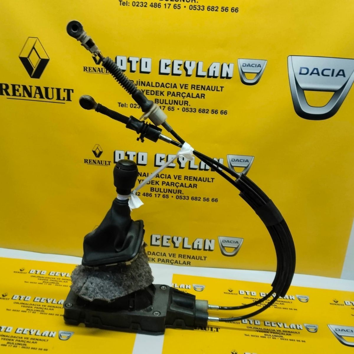 341010887R Dacıa Duster 6 İleri Vites Kolu Çıkma Orijinal