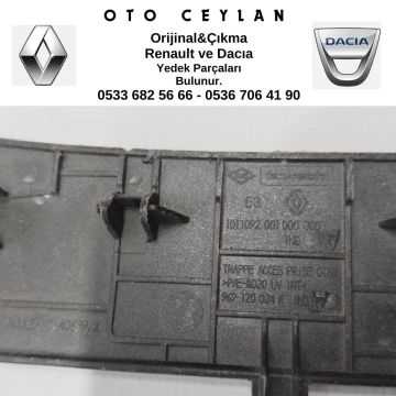 969120024R Megan III Göğüslük Arıza Tespit Kapağı Çıkma Orijinal