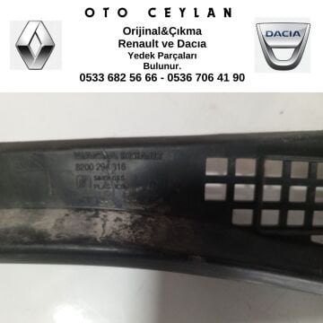 8200825457 LOGAN ÖN CAM IZGARASI ÇIKMA