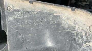 7700783195 R.19 Sağ Alt İç Kaplama Plastiği Çıkma Orjinal