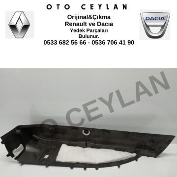 799115003R Duster Sağ Arka Bagaj Trim Çıkma Orijinal