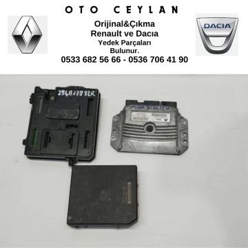 294B17882R Megan III Sigorta Kutusu Çıkma Orijinal