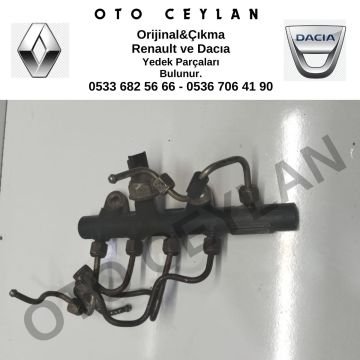 8200704212 Megane 3 4 Fluence Enjektör Rampası 1.5 Dci Orijinal Çıkma