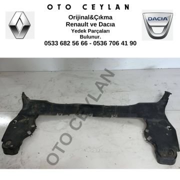 555820001R Megane 3 Arka Dingil Muhafazası Çıkma Orijinal