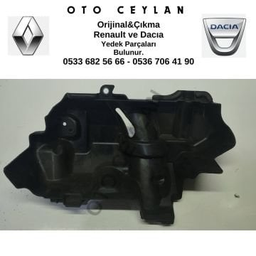 8200549100 Megane 3 Laguna 3 Motor Üst Kapak Rampa Çıkma Orijinal