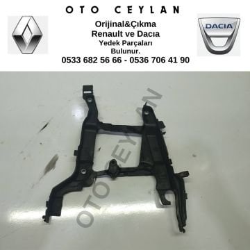 135024451R Clıo 4 eksantrik kapağı Çıkma Orijinal
