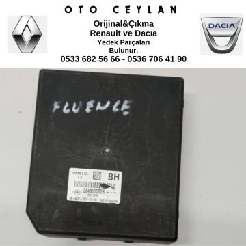 284B63080R Fluence Sigorta kutusu ZE ELEKTRİKLİ Çıkma