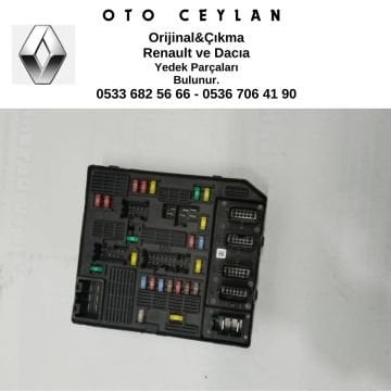 284B63080R Fluence Sigorta kutusu ZE ELEKTRİKLİ Çıkma
