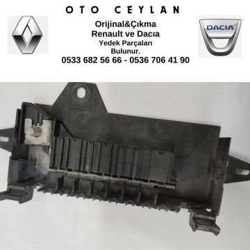 7703297189 Megan Scenıc Kontrol Ünitesi Çıkma