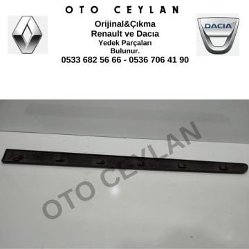 9637992577 Citroen C3 Sol Ön Kapı Çıtası Çıkma Orijinal