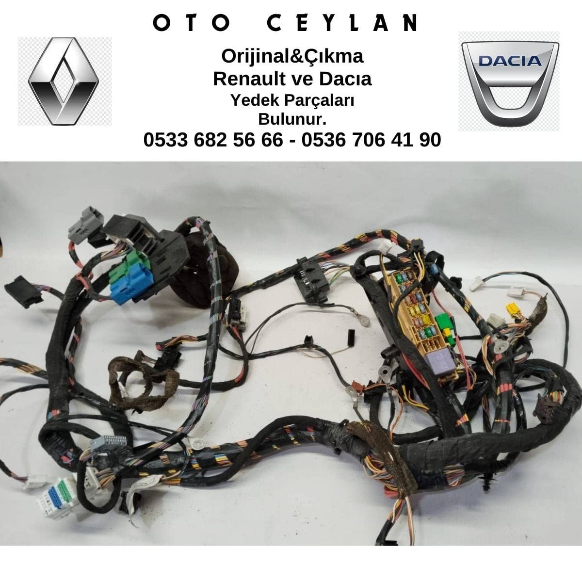 8200902755 Clıo III Göğüslük Tesisatı Çıkma