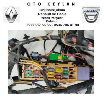 8200902755 Clıo III Göğüslük Tesisatı Çıkma