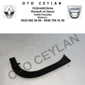 8200103613 Megane 2 Havalandırma Borusu Orijinal Çıkma