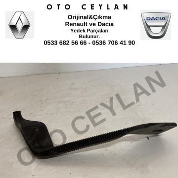 8200296705 Clio 3 Havalandırma Borusu Orijinal Çıkma