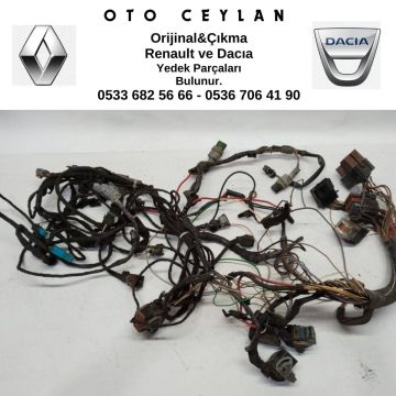 Clıo 1.5 Motor Tesisatı çıkma