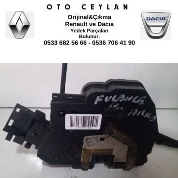 825020019R Fluence Megane 3 Kapı Kilidi Arka Sağ Orijinal Çıkma