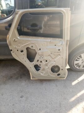 CAPTUR SOL ARKA KAPI SIFIR ORİJİNAL