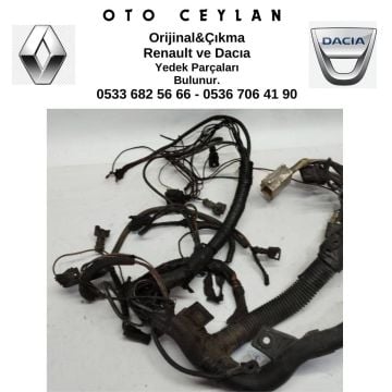 Megan 1 K7M Motor Tesisatı Çıkma