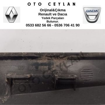 7704001459 Dacia Duster Sağ Ön Panel Bakaliti Orijinal Çıkma