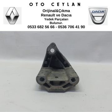 8200477151 Clio 3 Modus Motor Kulağı Çıkma