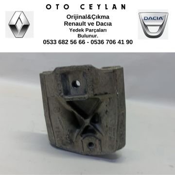 8200477151 Clio 3 Modus Motor Kulağı Çıkma