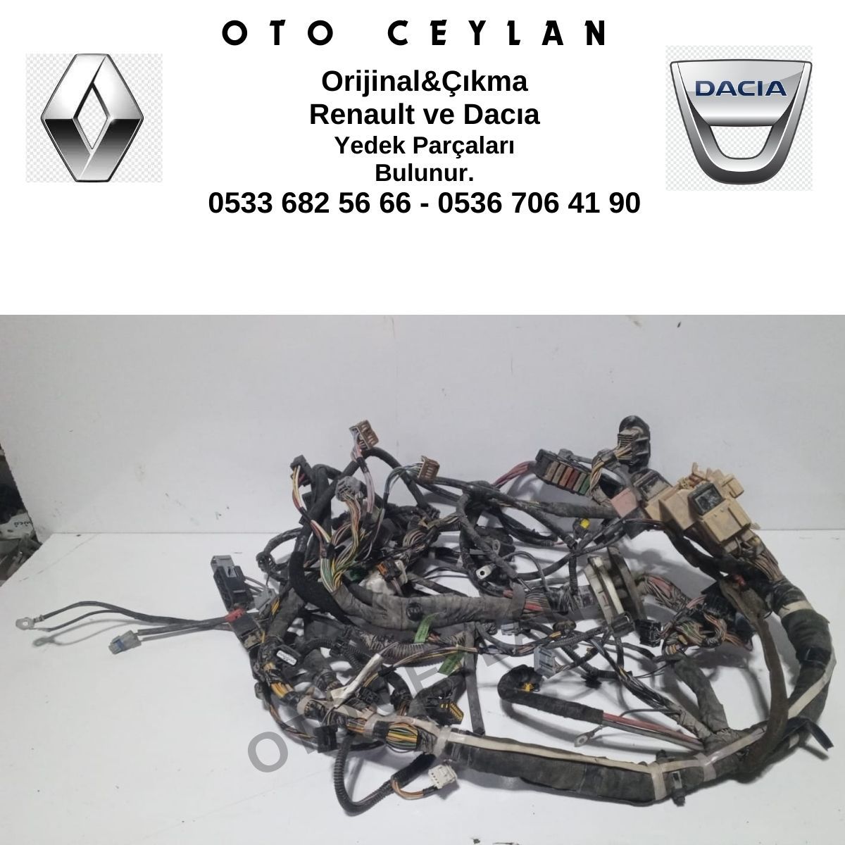 240184249R Kango 3 Göğüs Tesisatı Orijinal Çıkma