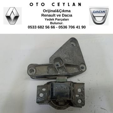 8200437485 Scenic 1.9 Motor Takozu Çıkma