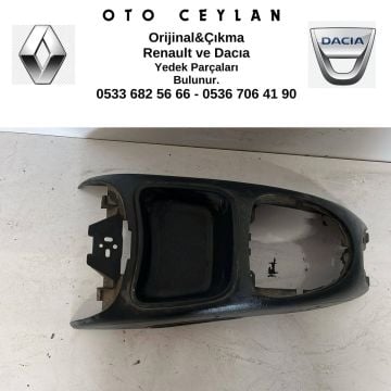 7700841067 Megan 1 İç Konsol Çıkma Orjinal