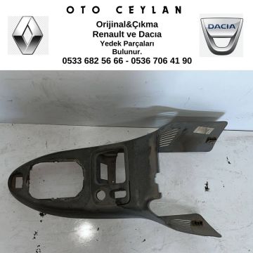 8200120872 Clio 2 Orta Konsol Çıkma Orjinal