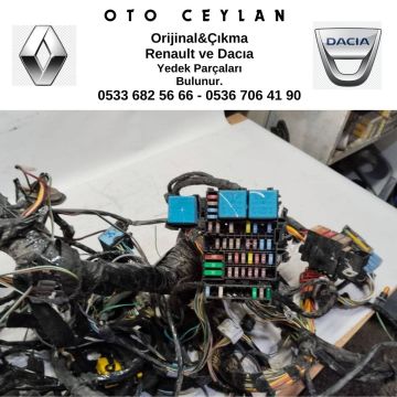 2401884365 Lodgy Göğüslük Tesisatı Çıkma