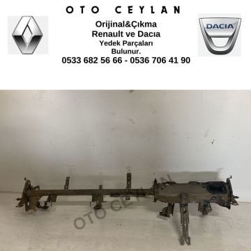 Megane 3 Göğüslük Demiri Orijinal Çıkma