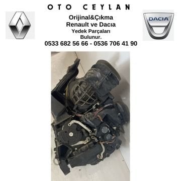 272700046R Megane 3 Kalorifer Gümbeti Orijinal Çıkma