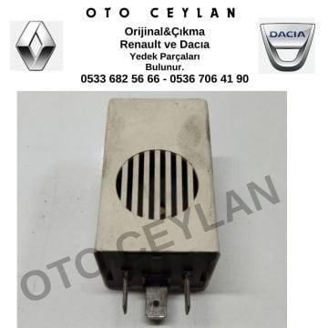 7702188982 Renault 9 Renault 19 Açık Kapı İkaz Rölesi Orijinal Çıkma