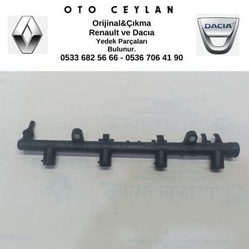 8200135504 Megane 2-3 Enjektör Rampası Orjinal Çıkma