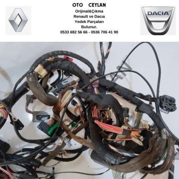 8200440673 Megan II 2 Göğüslük Tesisatı Çıkma Orijinal