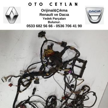 Thalıa Göğüslük Tesisatı Çıkma