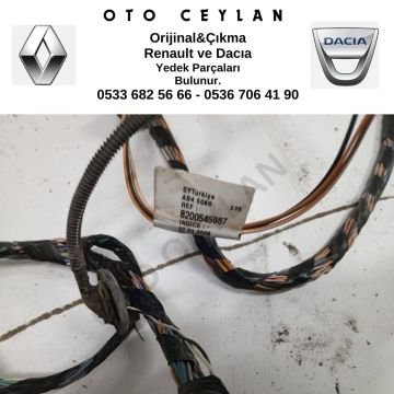 Megan II Arka Tesisat Çıkma